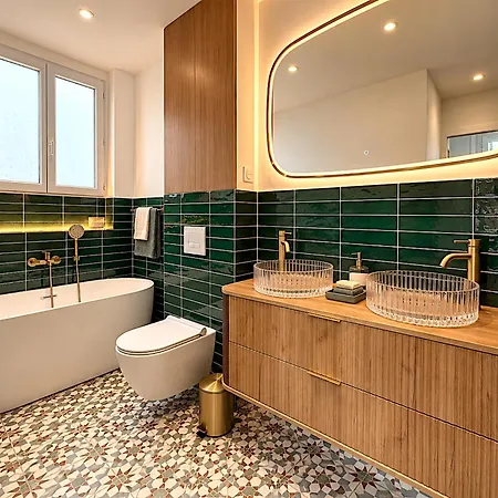 Apartment Le Penthouse Duchene - C Paris